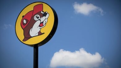 Logo:5k_3t1qypue= Buc Ee's