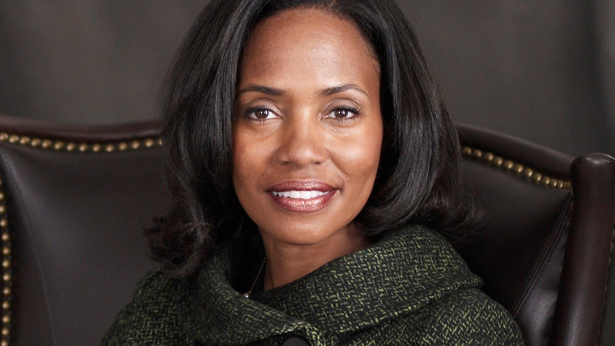 Suzanne Shank Net Worth: $100 Million (Financial Expert and CEO)